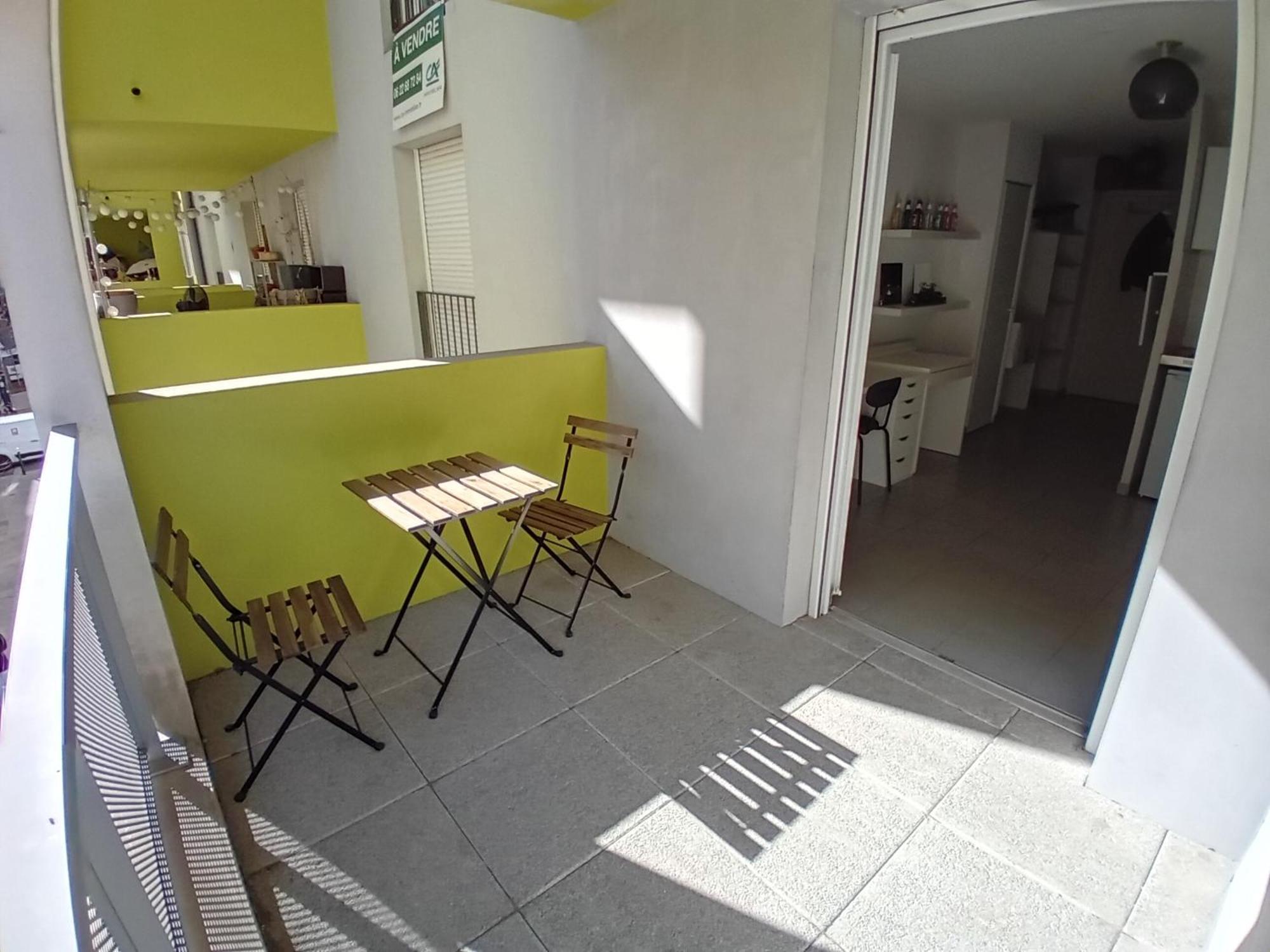 Studio Cosy Avec Terrasse Montpellier Ngoại thất bức ảnh